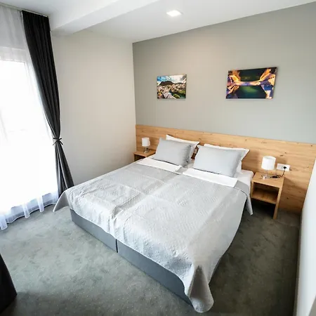 Imperial Apartment *